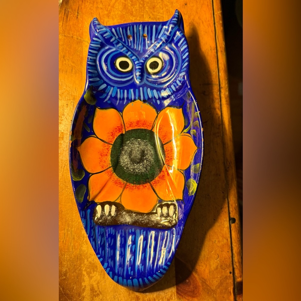 Mexican Talavera pottery.Cobalt blue owl design & prominent orange sunflower